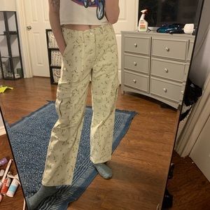 Urban outfitters pastel floral cargo jeans🌼